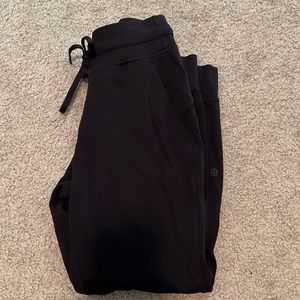 Lululemon Ready to Rulu Jogger Crop